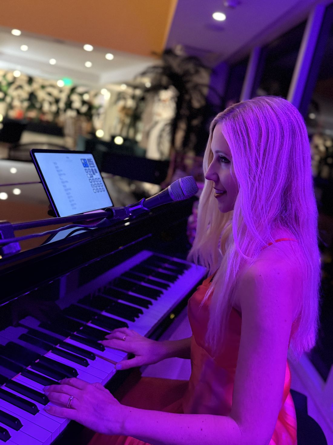 Joanna Holstein performing live music at a lounge in South Florida